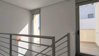 Återförsäljning - Detached villa -
Benijofar