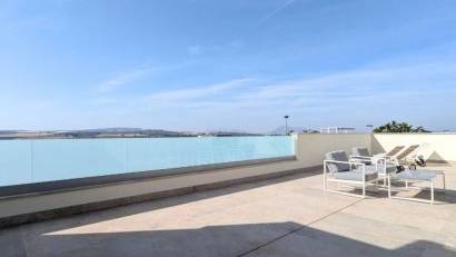 Återförsäljning - Detached villa -
Benijofar