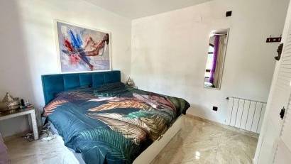 Återförsäljning - Villa -
Villamartin - Villamartín