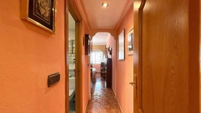 Resale - Apartment -
Torrevieja - Playa del Cura