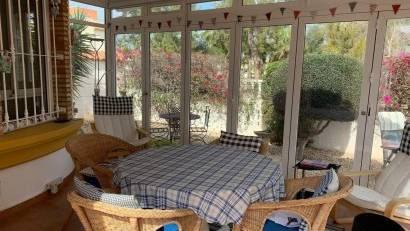 Återförsäljning - Detached villa -
Guardamar del Segura - El Raso