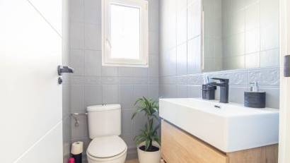 Återförsäljning - Villa -
San Miguel - Villamartín