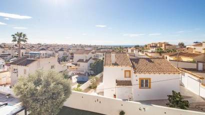 Återförsäljning - Villa -
San Miguel - Villamartín