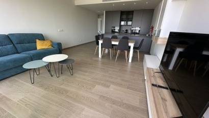 Resale - Apartment -
Las Colinas Golf