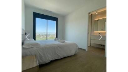 Resale - Apartment -
Las Colinas Golf