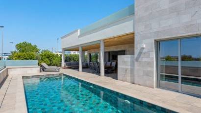 Resale - Villa -
Benijofar