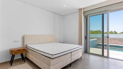 Resale - Villa -
Benijofar