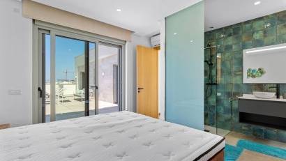 Resale - Villa -
Benijofar