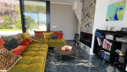 Återförsäljning - Villa -
Las Colinas Golf