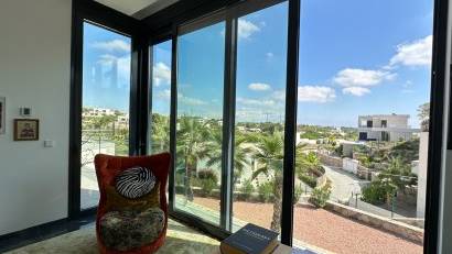 Återförsäljning - Villa -
Las Colinas Golf