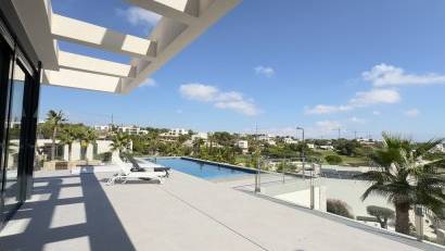 Återförsäljning - Villa -
Las Colinas Golf