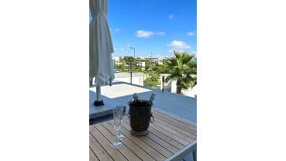 Återförsäljning - Villa -
Las Colinas Golf