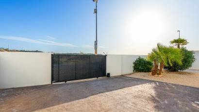 Återförsäljning - Detached villa -
Benijofar