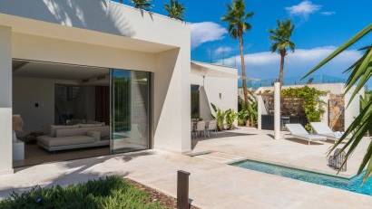 Återförsäljning - Villa -
Las Colinas Golf