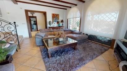 Reventa - Villa -
Elche