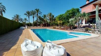 Reventa - Villa -
Elche