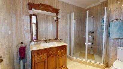 Reventa - Villa -
Elche