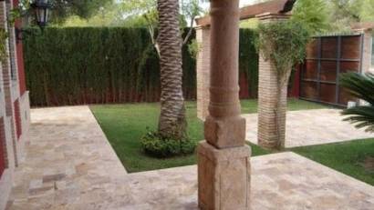 Resale - Villa -
Campoamor Golf - Campoamor