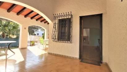 Återförsäljning - Villa -
Torrevieja