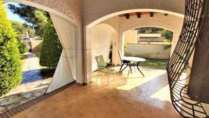 Återförsäljning - Villa -
Torrevieja