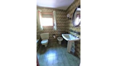 Återförsäljning - Villa -
Torrevieja