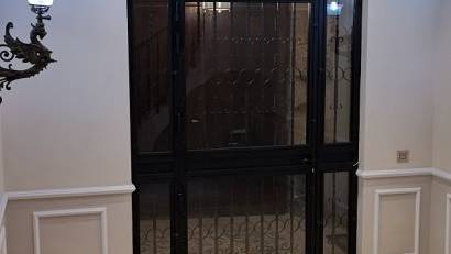 Återförsäljning - Villa -
Orihuela