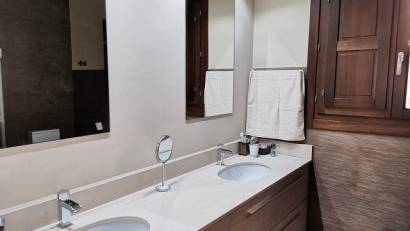 Återförsäljning - Villa -
Orihuela