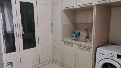 Återförsäljning - Villa -
Orihuela