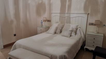 Återförsäljning - Villa -
Orihuela