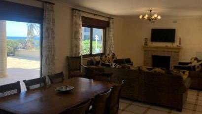 Återförsäljning - Villa -
Orihuela Costa