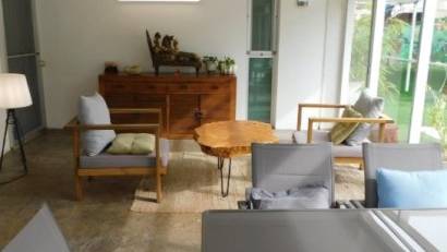 Återförsäljning - Villa -
Alicante