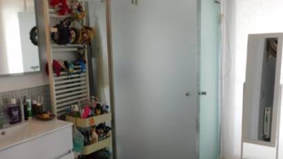 Återförsäljning - Villa -
Alicante