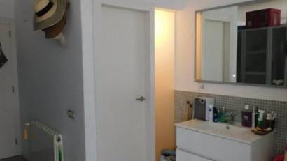 Återförsäljning - Villa -
Alicante