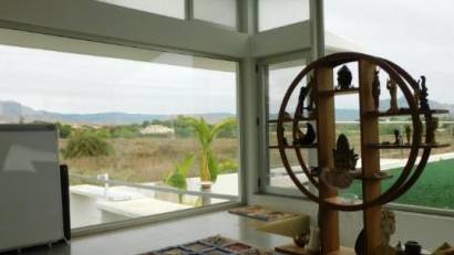 Återförsäljning - Villa -
Alicante