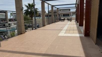 Reventa - Commercial Unit -
Orihuela Costa