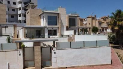 Resale - Villa -
Orihuela Costa