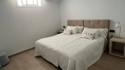 Resale - Villa -
Orihuela Costa