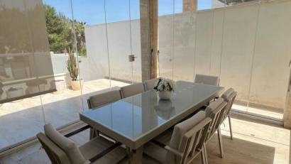 Resale - Villa -
Orihuela Costa