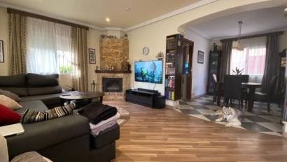 Återförsäljning - Villa -
Orihuela Costa