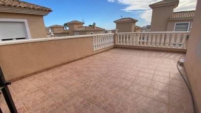 Återförsäljning - Villa -
Orihuela Costa