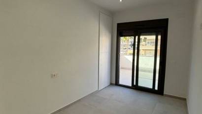 Reventa - Villa -
Orihuela Costa