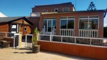 Reventa - Villa -
Elche