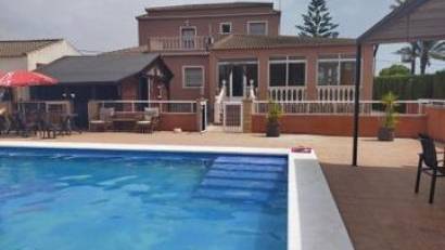 Reventa - Villa -
Elche