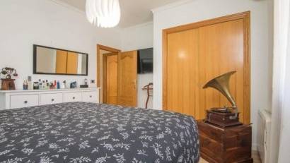 Resale - Villa -
Elche