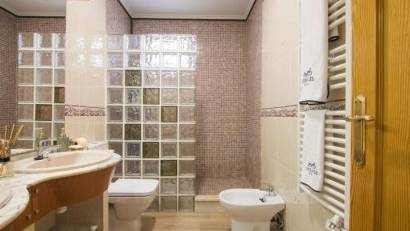 Resale - Villa -
Elche