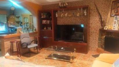 Återförsäljning - Villa -
Elche