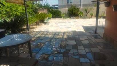 Återförsäljning - Villa -
Elche