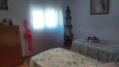 Återförsäljning - Villa -
Elche