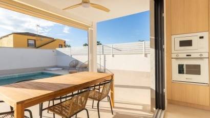 Reventa - Villa -
Torrevieja