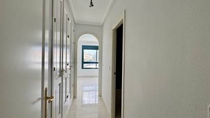 Återförsäljning - Apartment -
Orihuela Costa